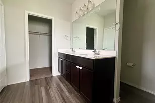 180 Pivot Dr, Taylor, TX 76574 - Photo 9