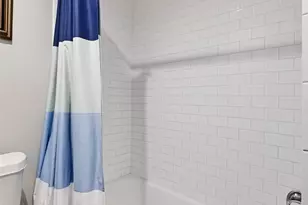 3301 Red River St, Austin, TX 78705 - Photo 23