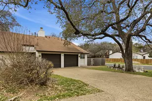 8142 Ceberry Dr, Austin, TX 78759 - Photo 11