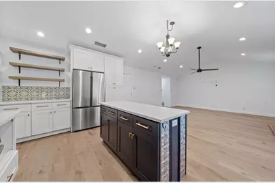 2507 Western Trails Boulevard, Austin, TX 78745 - Photo 3