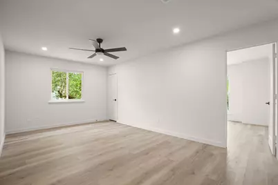 7826 Wheel Rim Circle, Austin, TX 78749 - Photo 23
