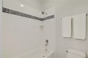 7219 Auburn Blaze Ln, Austin, TX 78744 - Photo 17