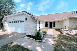 21822 SE Tallahassee Ave, Lago Vista, TX 78645 - Photo 1