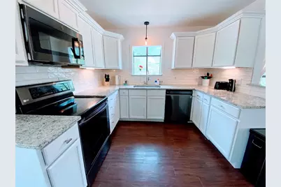 21822 SE Tallahassee Avenue, Lago Vista, TX 78645 - Photo 7