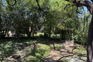 2608 N 42nd St, Waco, TX 76710 - Photo 23