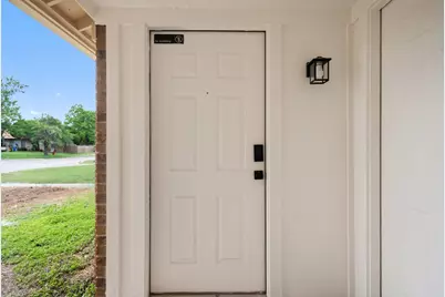 1800 Nicole Circle #B, Round Rock, TX 78664 - Photo 3