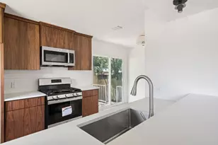 1800 Nicole Cir, Round Rock, TX 78664 - Photo 9