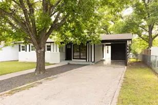 22 Steele St, Lampasas, TX 76550 - Photo 1