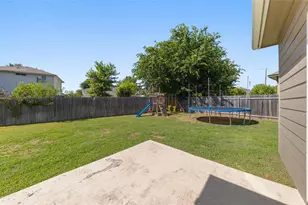 201 Bougainvillea Loop, Georgetown, TX 78626 - Photo 37