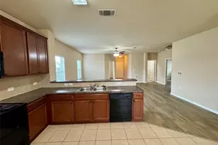 3301 Stirrat St, Pflugerville, TX 78660 - Photo 5