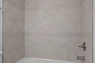 6409 Burns St, Austin, TX 78752 - Photo 21