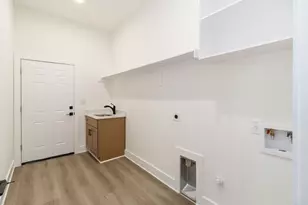 120 Anahulu Ln, Bastrop, TX 78602 - Photo 21