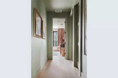 800 W James Street, Austin, TX 78704 - Photo 21