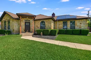 15208 Bowling Ln, Lakeway, TX 78734 - Photo 1