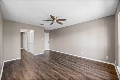 5215 Saint Georges Green #D, Austin, TX 78745 - Photo 5