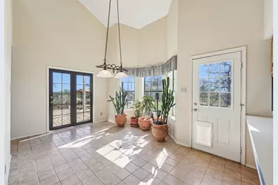 407 Country Lane, McDade, TX 78650 - Photo 17