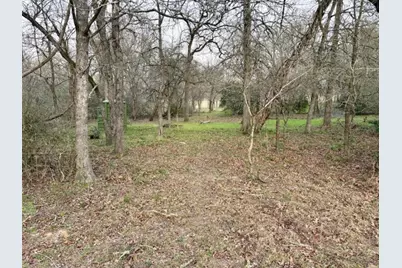 1073 Creekside Lane, Lexington, TX 78947 - Photo 11