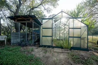 1751 County Road 255, Georgetown, TX 78633 - Photo 19