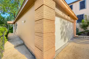 6026 Mt Bonnell Cove, Austin, TX 78731 - Photo 25