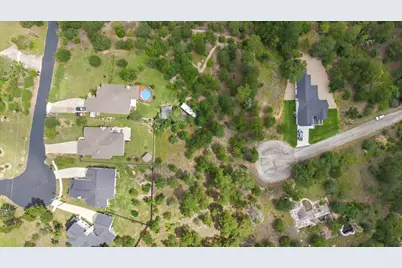 106 Maui Court, Bastrop, TX 78602 - Photo 9