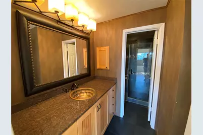 807 W 25th Street #308, Austin, TX 78705 - Photo 7