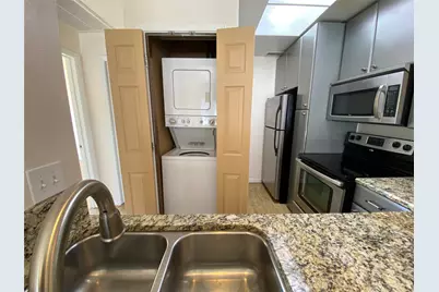 807 W 25th Street #308, Austin, TX 78705 - Photo 17