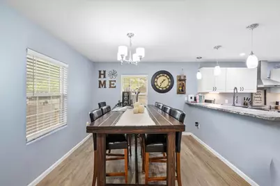 608 Washington Street, Smithville, TX 78957 - Photo 7