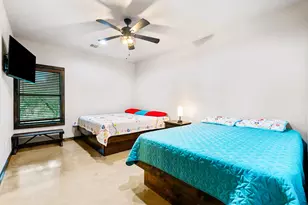 1718 Mountain Valley Rd, Concan, TX 78838 - Photo 17