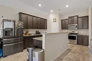 19601 Hubert R Humphrey Rd, Manor, TX 78653 - Photo 5