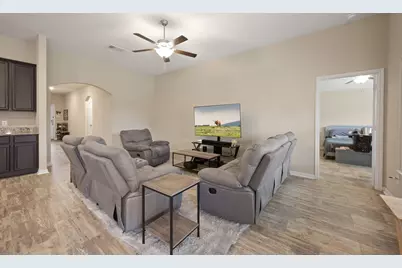 19601 Hubert R Humphrey Road, Manor, TX 78653 - Photo 3