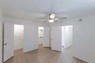 8405 Bent Tree Rd, Austin, TX 78759 - Photo 9