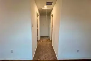 420 Halfmoon Dr, Lockhart, TX 78644 - Photo 11