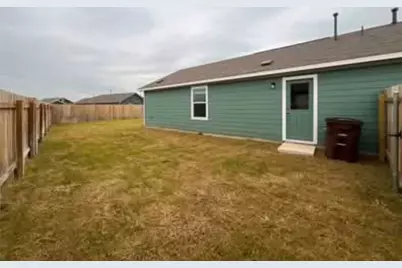 420 Halfmoon Drive, Lockhart, TX 78644 - Photo 3