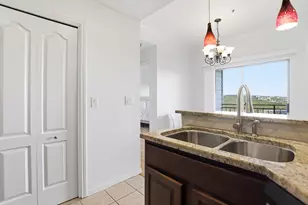 6000 Shepherd Mountain Cove, Austin, TX 78730 - Photo 11