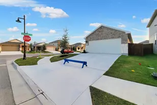 101 Outlaw Dr, Liberty Hill, TX 78642 - Photo 5