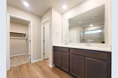 101 Outlaw Drive, Liberty Hill, TX 78642 - Photo 17