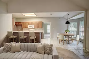 118 Kaneohe Dr, Bastrop, TX 78602 - Photo 7