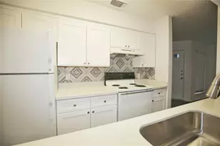 10616 Mellow Meadows Dr, Austin, TX 78750 - Photo 17