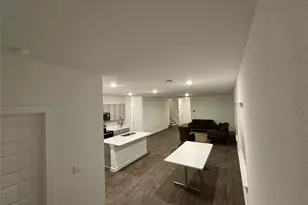 204 James River Dr, Hutto, TX 78634 - Photo 7