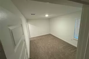 204 James River Dr, Hutto, TX 78634 - Photo 25