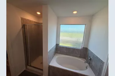230 Milliner Loop, Hutto, TX 78634 - Photo 11