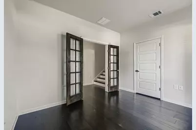 1408 Waterloo Shore Lane #7, Austin, TX 78741 - Photo 11