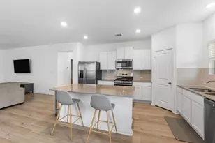 1240 Sweetspire St, Leander, TX 78641 - Photo 11