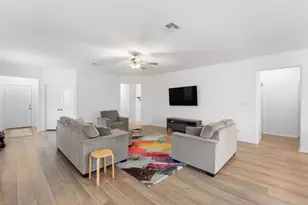 1240 Sweetspire St, Leander, TX 78641 - Photo 7