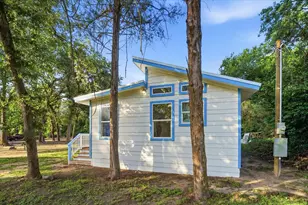 877 Yaupon Dr, Caldwell, TX 77836 - Photo 27