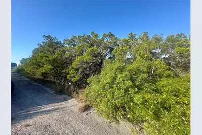 7904 Arroyo Avenue, Lago Vista, TX 78645 - Photo 3