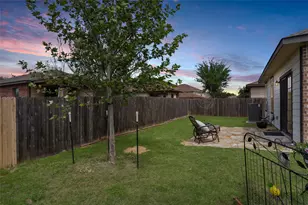 8824 Stambourne St, Austin, TX 78747 - Photo 25
