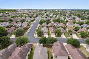 8824 Stambourne St, Austin, TX 78747 - Photo 31