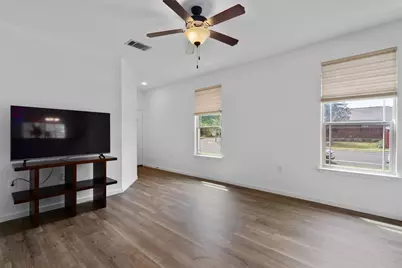 8824 Stambourne Street, Austin, TX 78747 - Photo 7