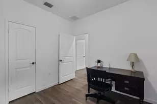 8824 Stambourne St, Austin, TX 78747 - Photo 19